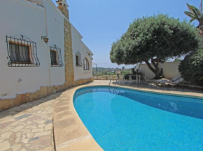 Villa cómoda en Moraira con piscina privada, jardín y WiFi - HISP-216-223